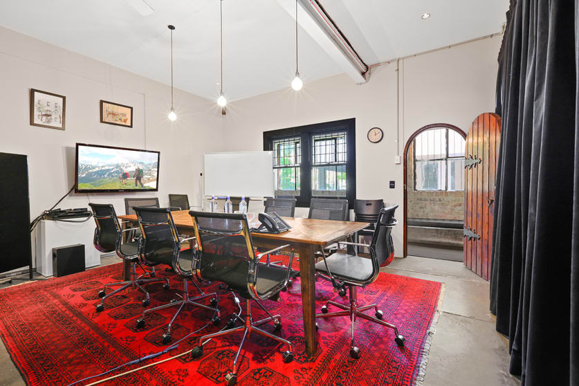 Click to view all images 94 Cooper Street Surry Hills NSW 2010 - Image 2