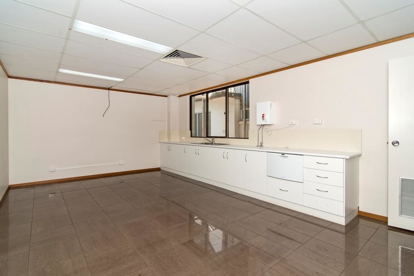 Click to view all images T4, 218 Anzac Avenue Toowoomba City QLD 4350 - Image 2