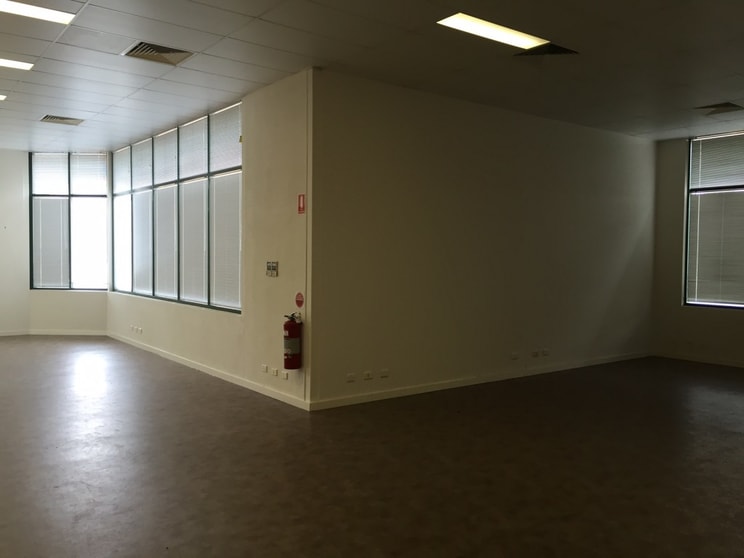 Shop 3/82 Port Stephens Street Raymond Terrace NSW 2324 - Image 3