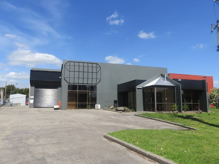 Click to view all images 49 Rushdale Street Knoxfield VIC 3180 - Image 1