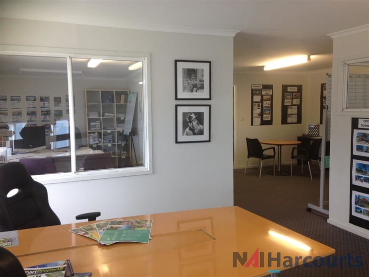 Click to view all images 1a/5 Olympic Circuit Southport QLD 4215 - Image 2
