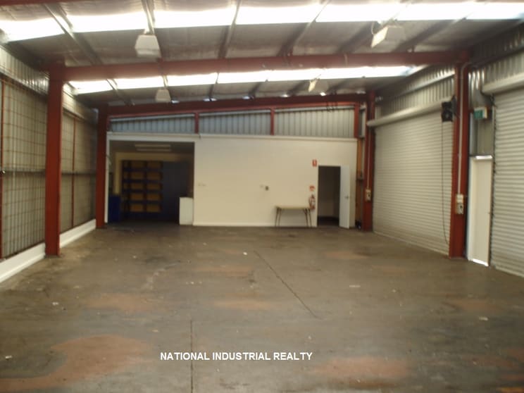 Click to view all images 10 Victoria Street Smithfield NSW 2164 - Image 3