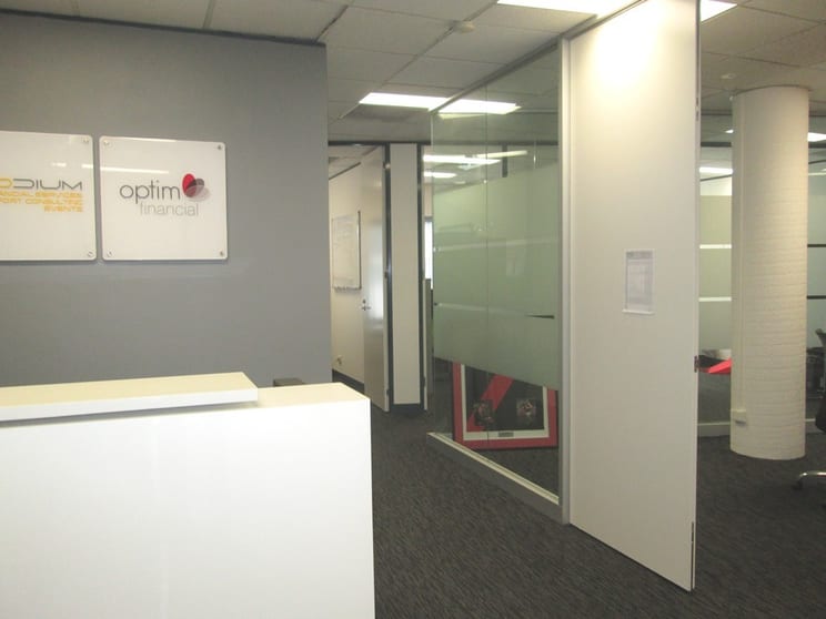 Click to view all images 302/15-17 Park Street South Melbourne VIC 3205 - Image 3