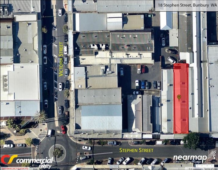 Click to view all images 18 Stephen Street Bunbury WA 6230 - Image 2