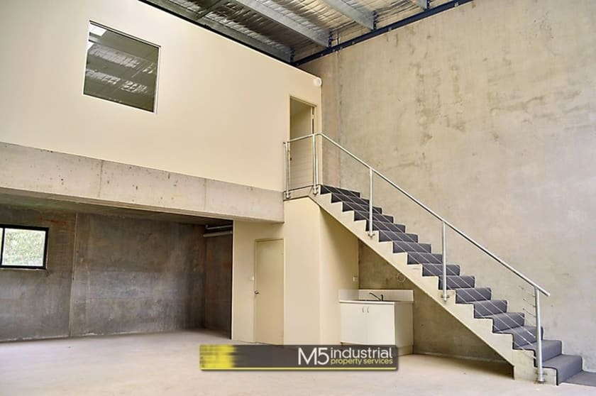 Click to view all images 8/3 Kelso Crescent Moorebank NSW 2170 - Image 2