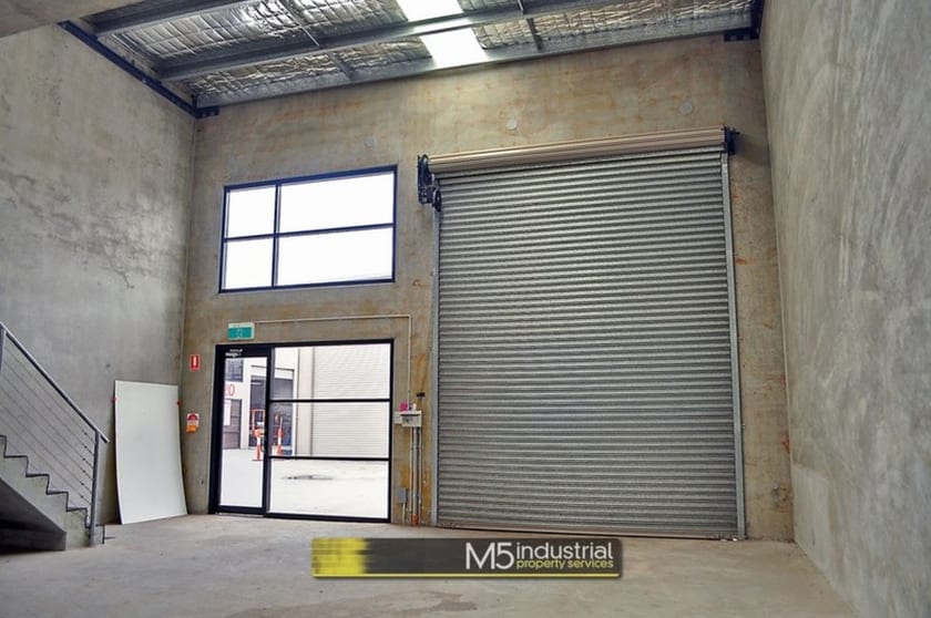 Click to view all images 8/3 Kelso Crescent Moorebank NSW 2170 - Image 1