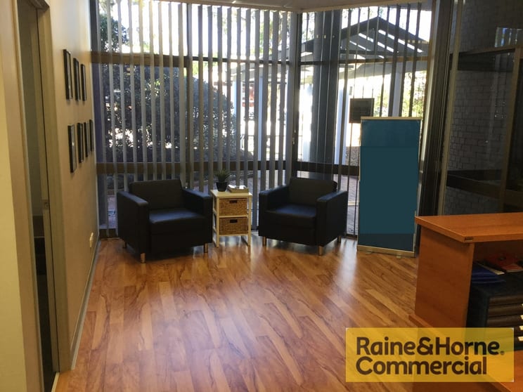 1/6 Qualtrough Street Woolloongabba QLD 4102 - Image 3