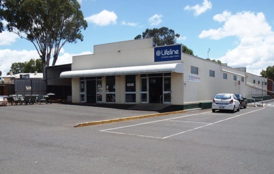 Click to view all images 106 Hill Street Newtown QLD 4350 - Image 3