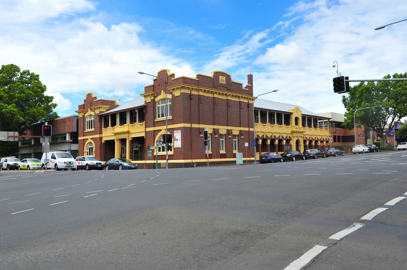 Click to view all images Suite 10/124 Margaret Street Toowoomba City QLD 4350 - Image 1