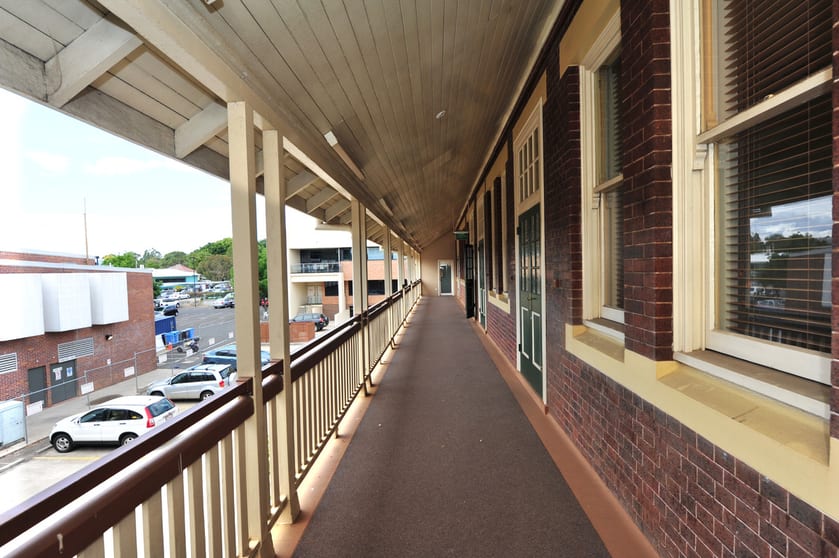 Click to view all images Suite 10/124 Margaret Street Toowoomba City QLD 4350 - Image 3