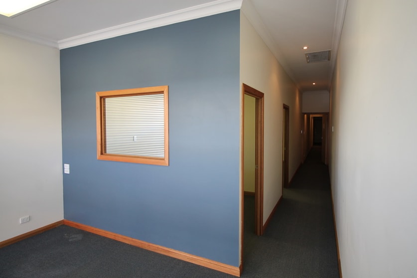 Click to view all images 1/13 Bowen Street Toowoomba QLD 4350 - Image 3