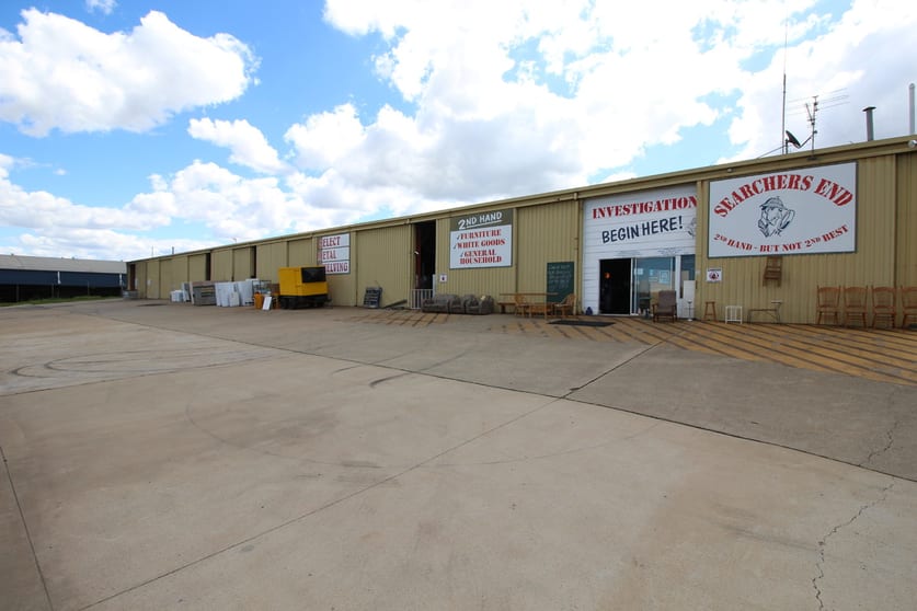 Click to view all images 6/228-232 North Street North Toowoomba QLD 4350 - Image 3
