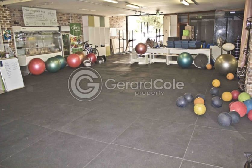 Click to view all images Unit 4/80 Wentworth Park Road Glebe NSW 2037 - Image 2