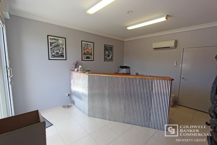 Click to view all images 3/7 Gateway Court Coomera QLD 4209 - Image 3
