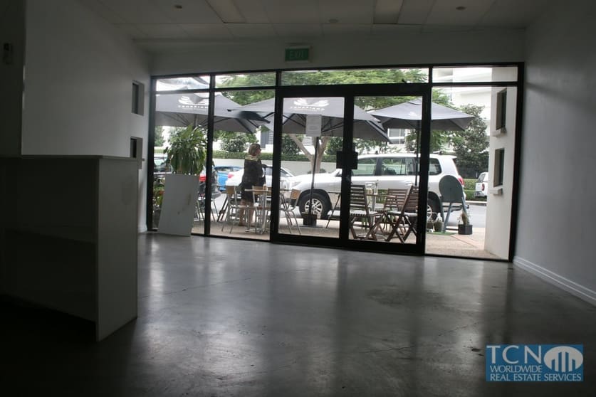 Click to view all images 2 Macquarie Street Newstead QLD 4006 - Image 3