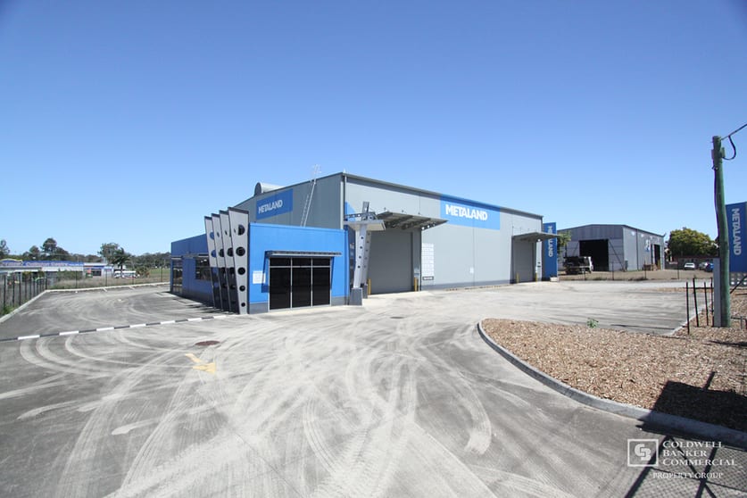 Click to view all images 3B Cooney Street Ipswich QLD 4305 - Image 1