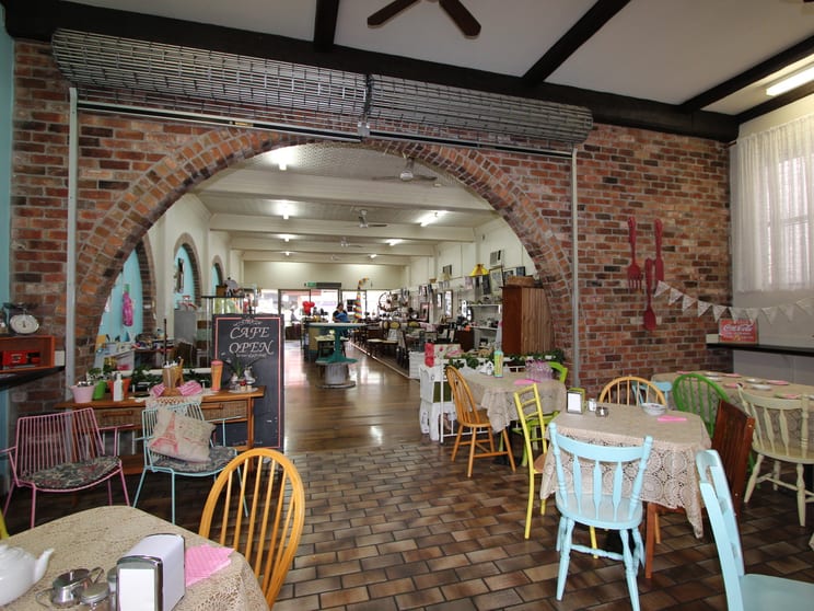 Click to view all images 61 Vincent Street Cessnock NSW 2325 - Image 3