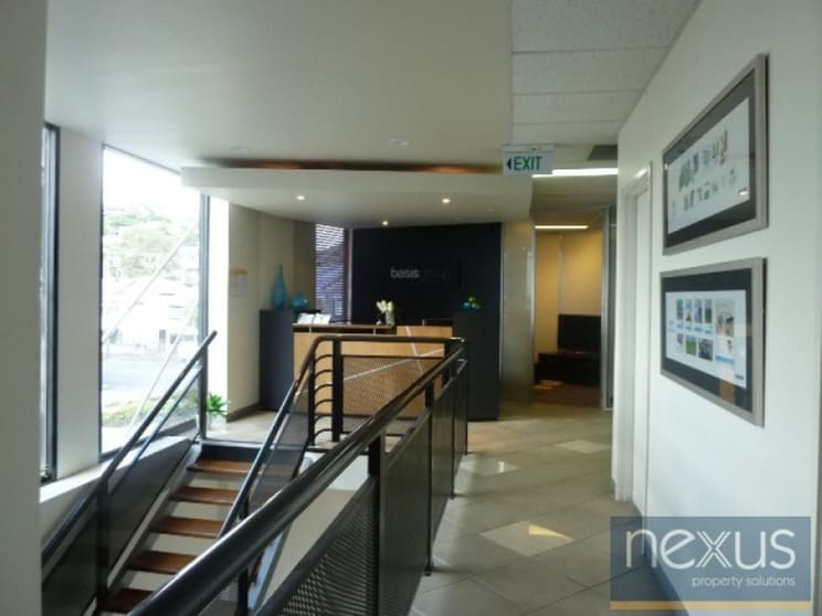 Click to view all images 100 Commercial Road Newstead QLD 4006 - Image 2