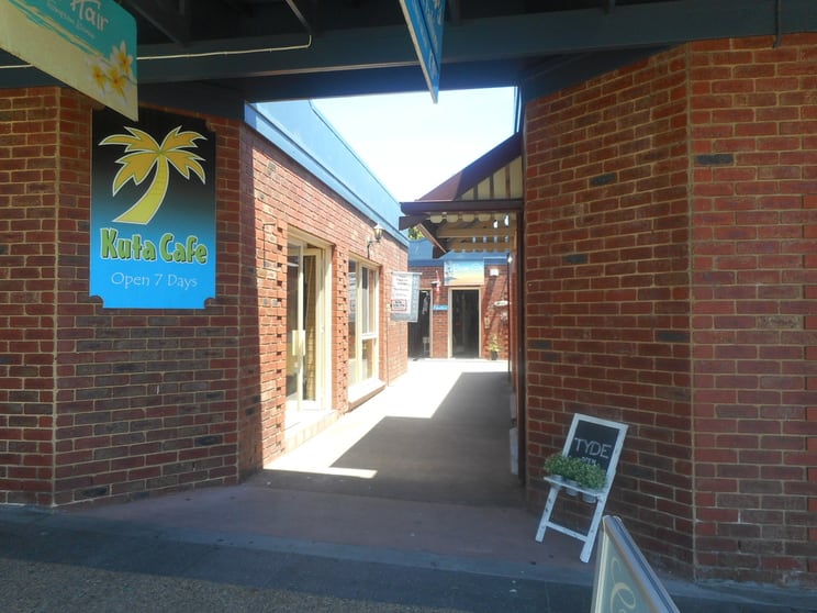 Click to view all images 5/34-38 Thompson Avenue Cowes VIC 3922 - Image 2