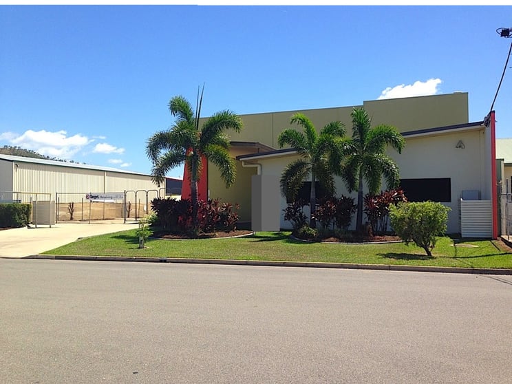 Click to view all images 9-11 Auscan Crescent Garbutt QLD 4814 - Image 1