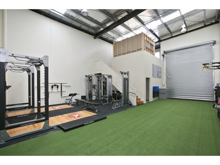 Click to view all images 10/35 Progress Street Mornington VIC 3931 - Image 1