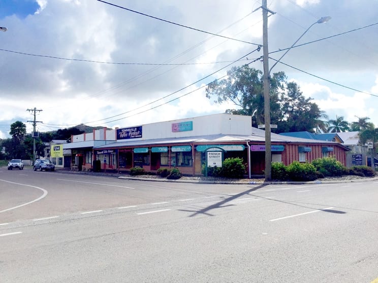 Click to view all images 3/52 French Street Pimlico QLD 4812 - Image 1