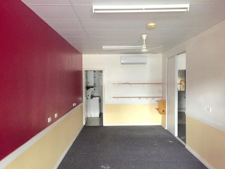 Click to view all images 3/52 French Street Pimlico QLD 4812 - Image 3
