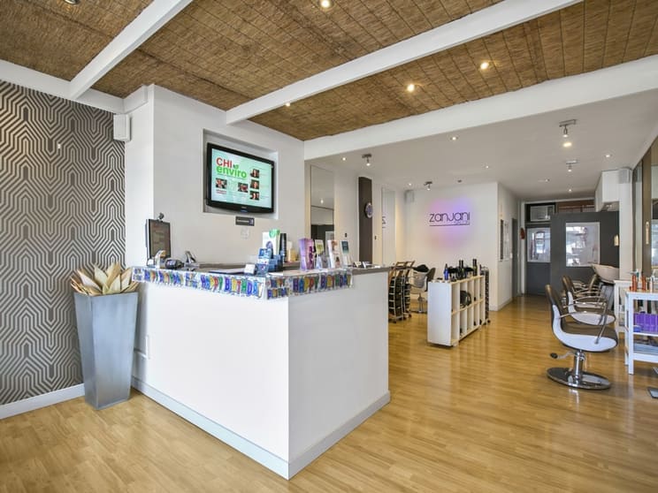 Click to view all images 226 Main Street Mornington VIC 3931 - Image 2