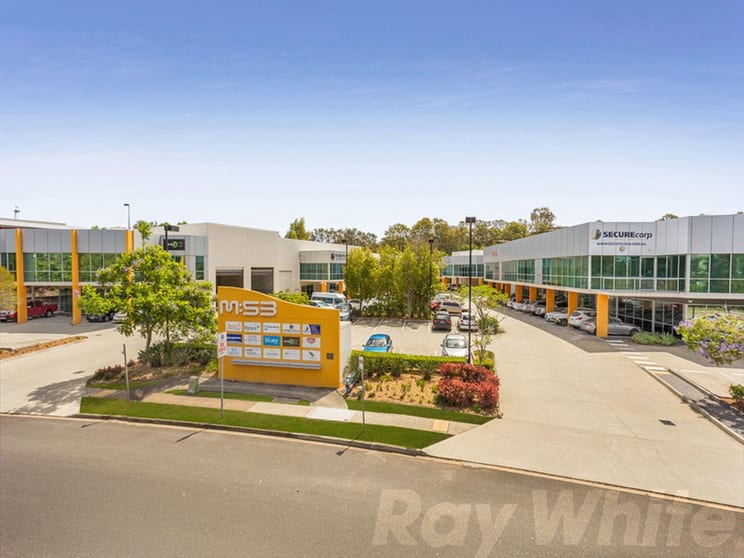 Click to view all images 2/53 Metroplex Avenue Murarrie QLD 4172 - Image 2