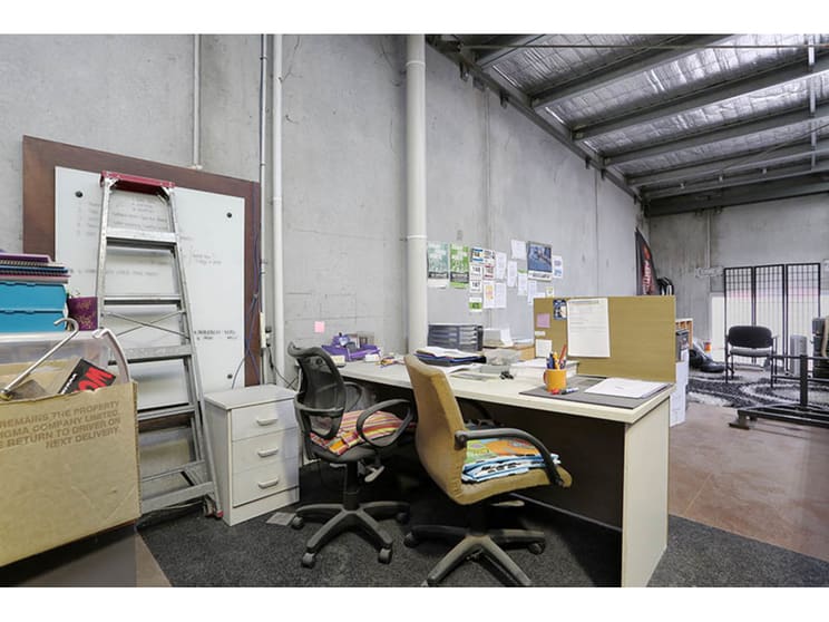 Click to view all images 9/12 Satu Way Mornington VIC 3931 - Image 2