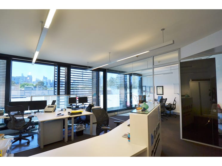 Click to view all images 4.12/55 Miller Street Pyrmont NSW 2009 - Image 2