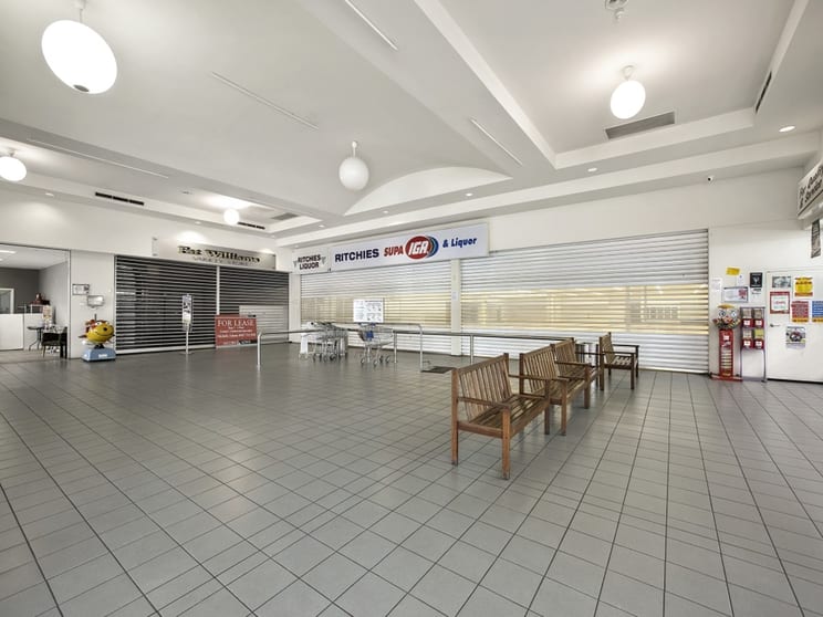 Click to view all images Shop 9/35 Wannaeue Place Rosebud VIC 3939 - Image 2