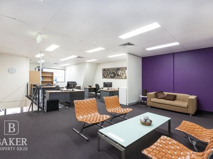 17 Kyabra Street Newstead QLD 4006 - Image 2