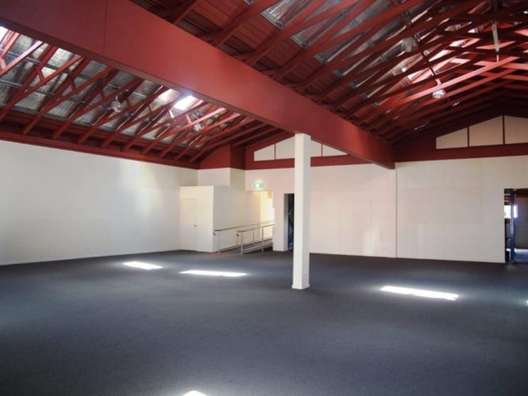 Click to view all images 103 - 107 Russell Street Toowoomba City QLD 4350 - Image 2