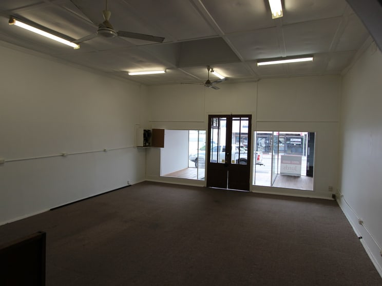 Click to view all images 170 Vincent Street Cessnock NSW 2325 - Image 3