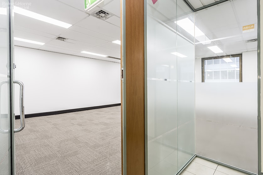 Click to view all images 601/161 Walker Street North Sydney NSW 2060 - Image 3