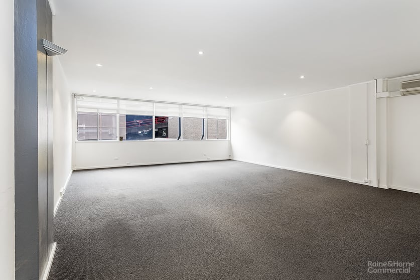 Click to view all images 90 Alexander Street Crows Nest NSW 2065 - Image 2