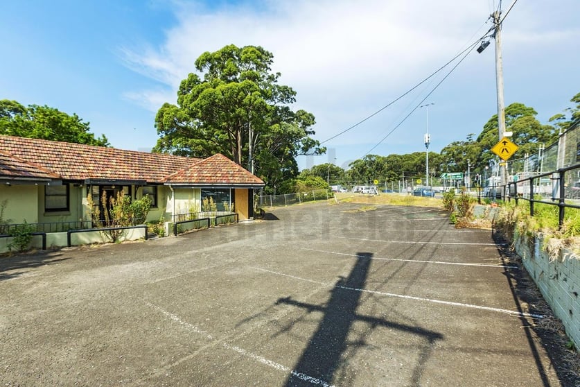 Click to view all images 500 Warringah Road Frenchs Forest NSW 2086 - Image 2