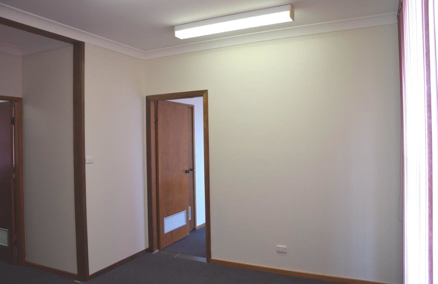 Click to view all images Suite 3, 9/19 Mitchell Drive East Maitland NSW 2323 - Image 3