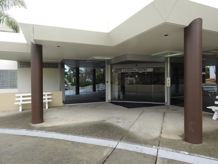 Click to view all images 16/38 MEADOWVALE AVENUE South Perth WA 6151 - Image 2