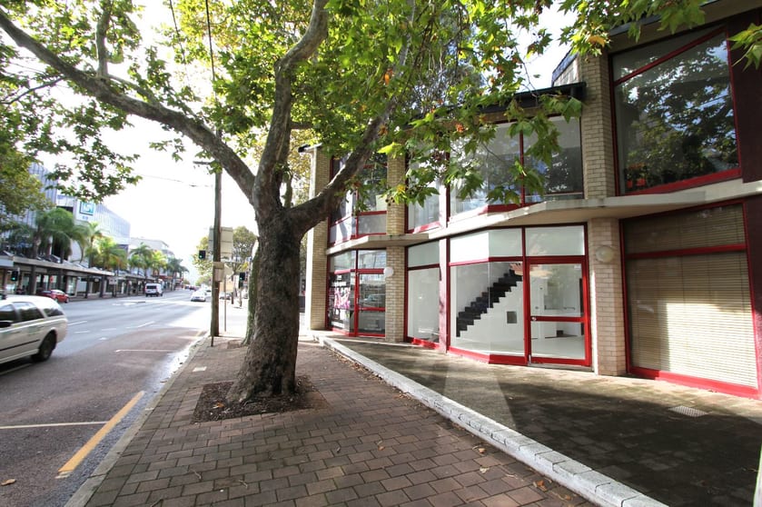 Click to view all images 2/385 Pacific Highway Crows Nest NSW 2065 - Image 2