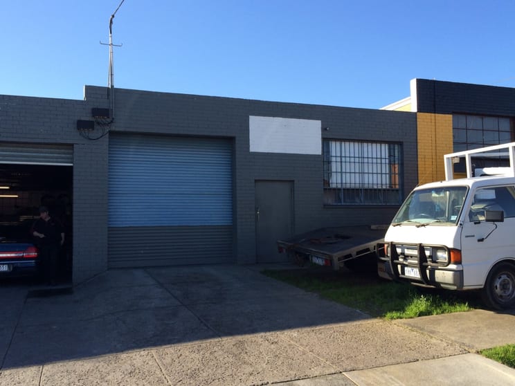 Click to view all images 3/171-175 Chesterville Road Moorabbin VIC 3189 - Image 1