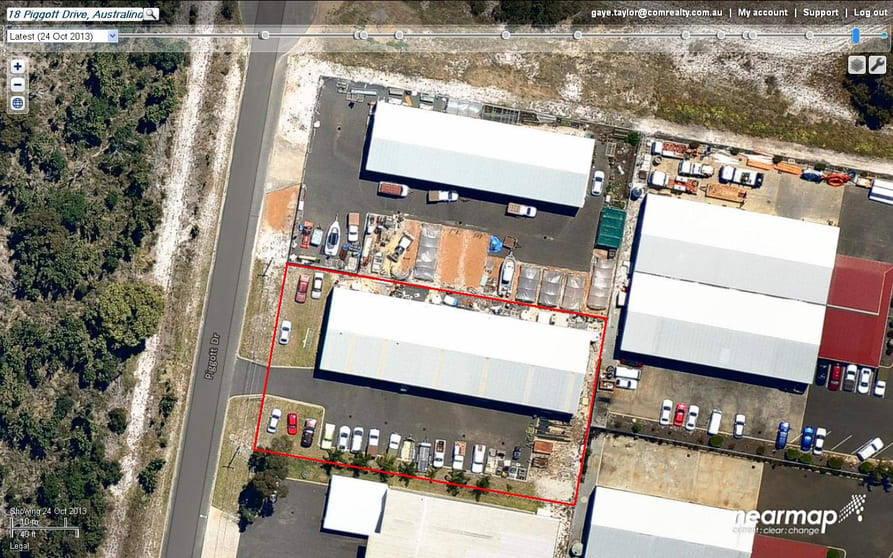 Click to view all images Unit 3/18 Piggott Drive Australind WA 6233 - Image 2