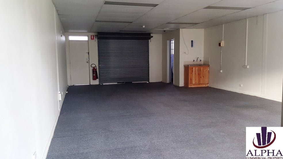 Click to view all images 7/67 Townshend Street Phillip ACT 2606 - Image 2