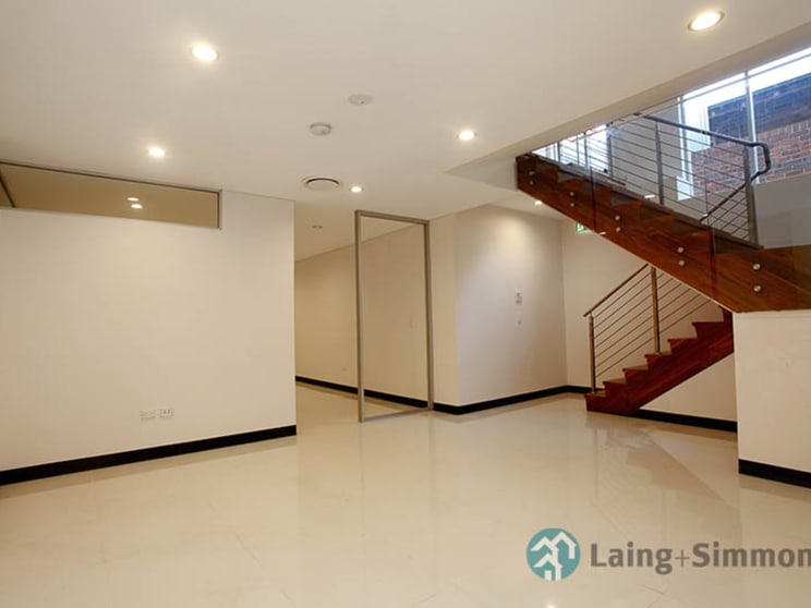 Click to view all images 1D Grose Street Parramatta NSW 2150 - Image 1