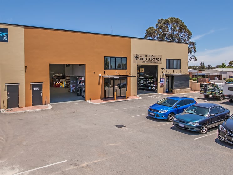 Click to view all images 2/1 Fitzgerald Road Greenfields WA 6210 - Image 1