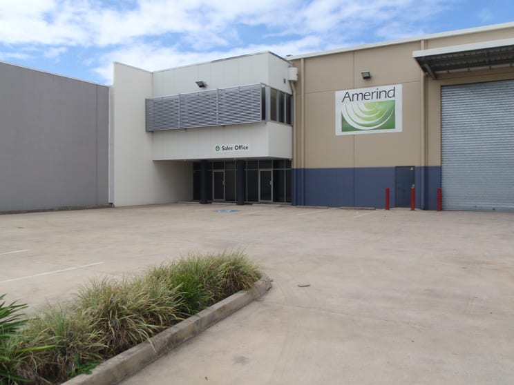 Click to view all images 46 Dacmar Road Coolum Beach QLD 4573 - Image 2