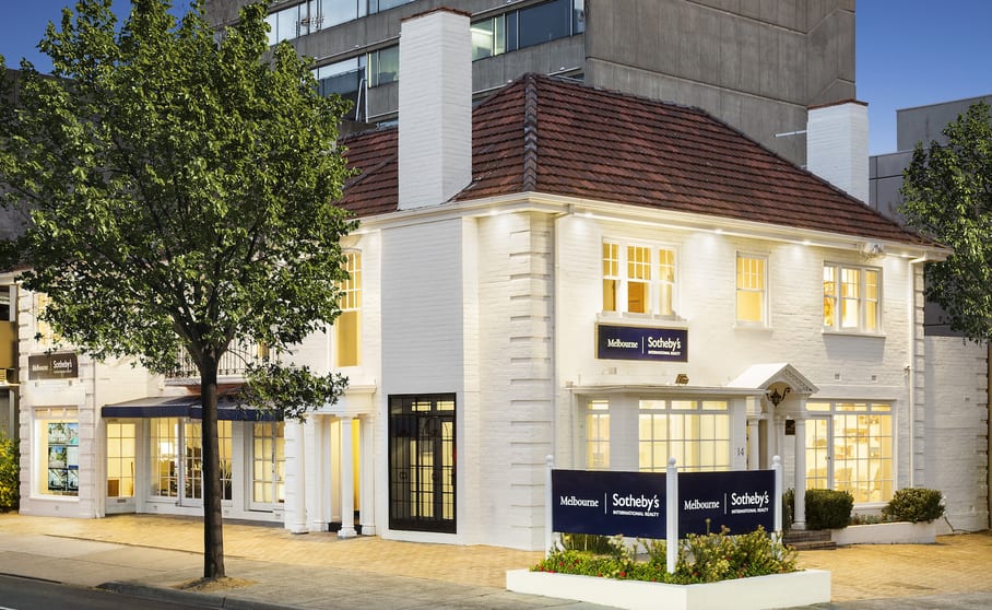 Click to view all images 2 Jackson Street (Cnr Wallace Ave) Toorak VIC 3142 - Image 1