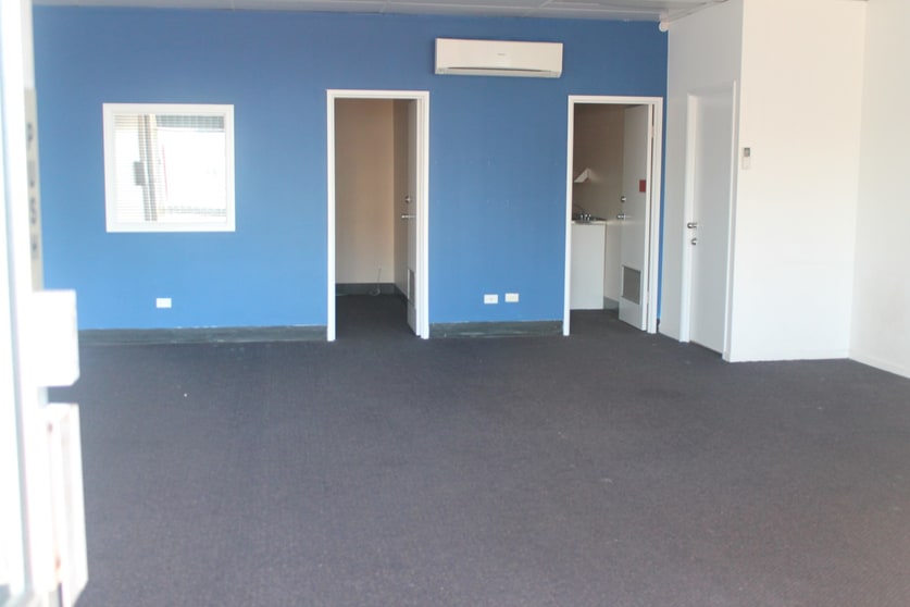 Click to view all images 11/69 Wharf Street Tweed Heads NSW 2485 - Image 3