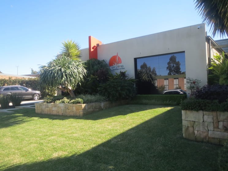 Click to view all images Seven Hills NSW 2147 - Image 1